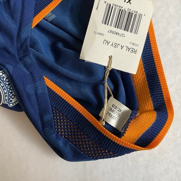 Authentic Real Madrid Arda Guler 24 Away Adidas Black Jersey 2023/24 NWT - Picture 9 of 10